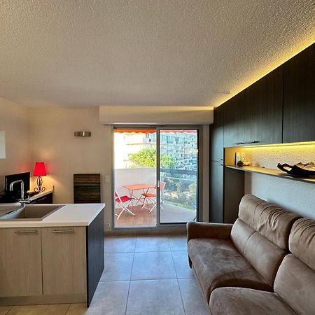Appartement Studio Vue Sur La Marina Canet-en-Roussillon Dış mekan fotoğraf
