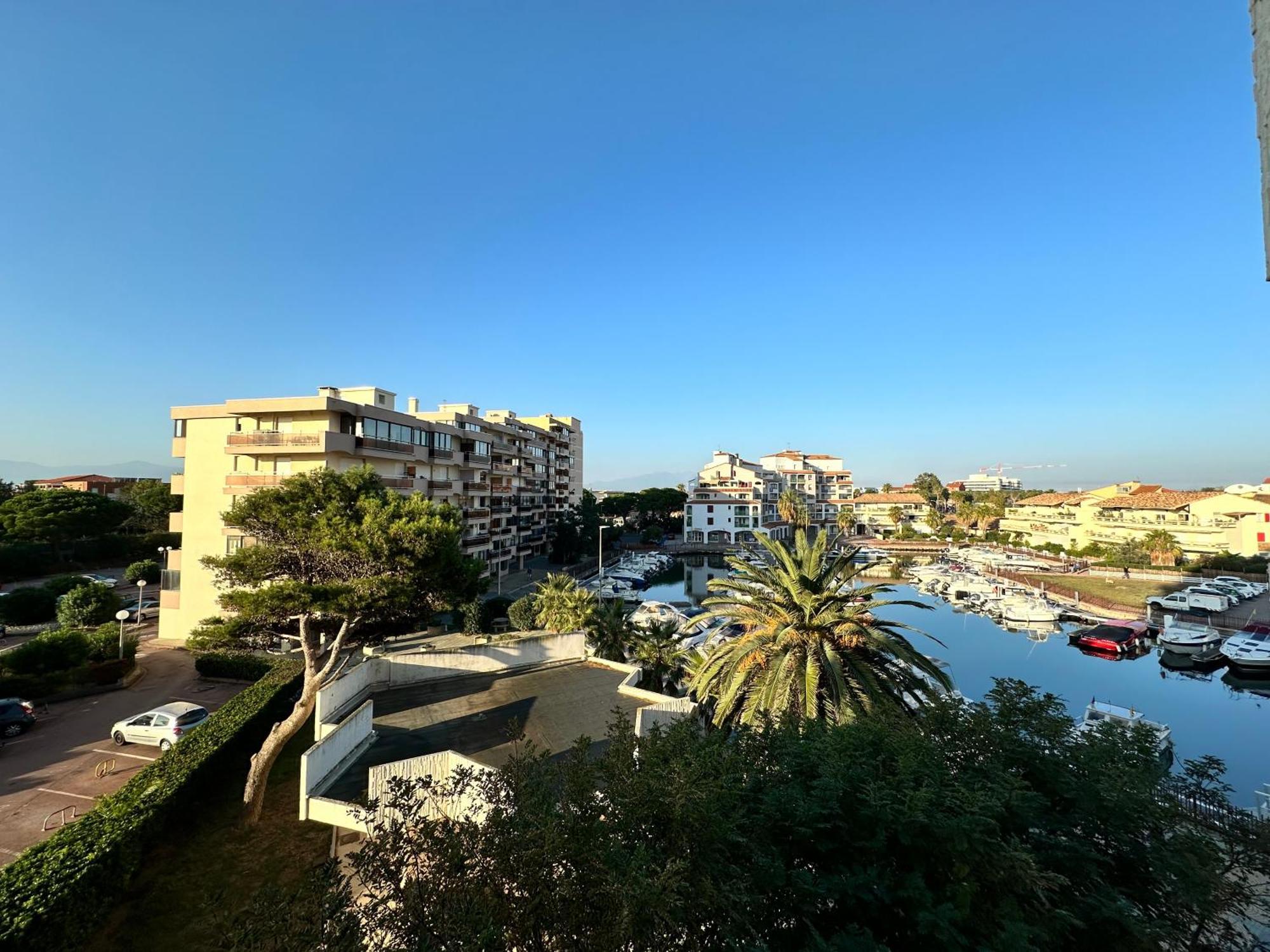 Appartement Studio Vue Sur La Marina Canet-en-Roussillon Dış mekan fotoğraf